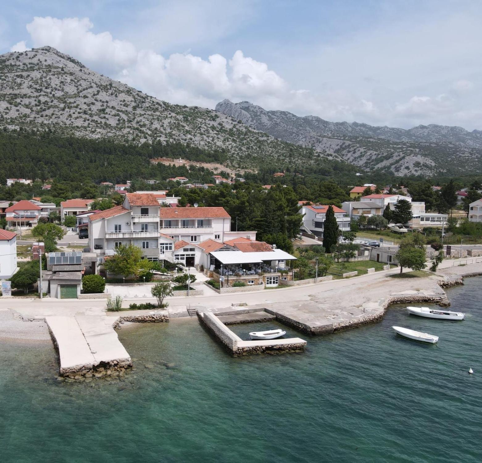 Bed And Breakfast Miramar Starigrad Paklenica Exterior foto